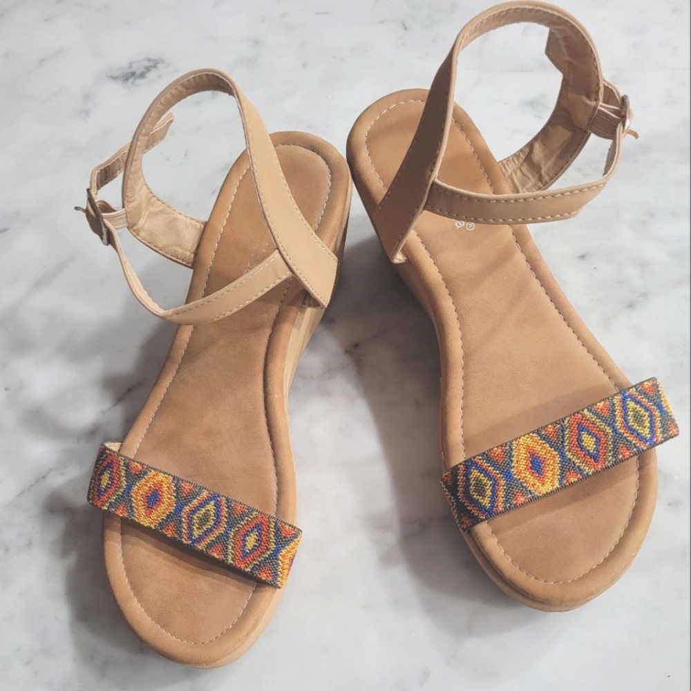 Ankle strap wedge sandals